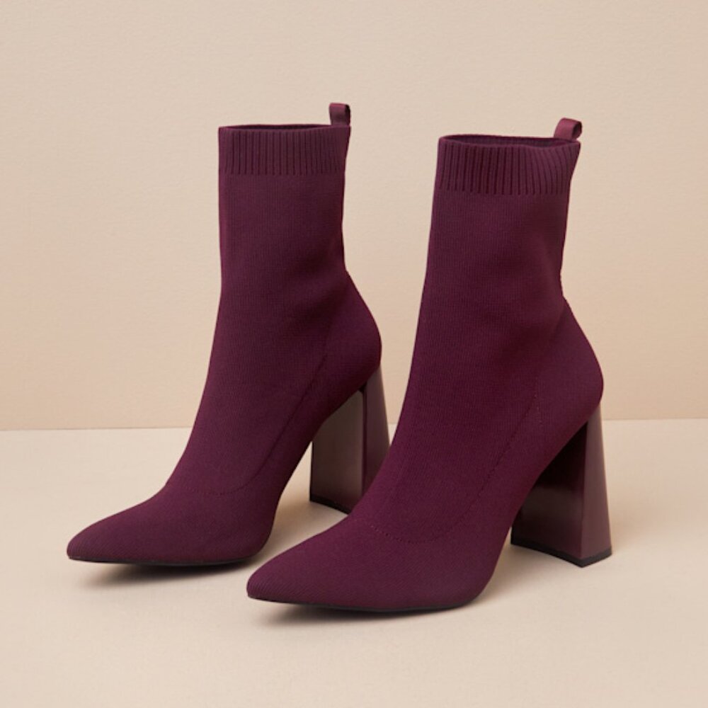 Lulus Feliciaa Wine/Purple Ribbed Knit Sock Boots | NWT | Size 9